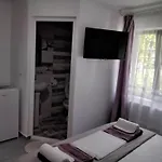 Casa Fely Gazde/Camere de închiriat *